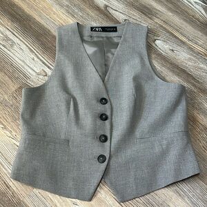Zara Women’s Gray Vest Medium